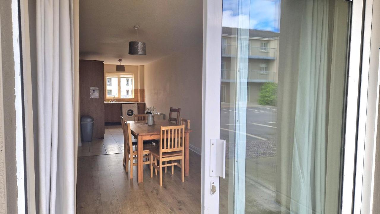 Glen Abhainn Standard Budget Accommodation Athlone Exteriör bild